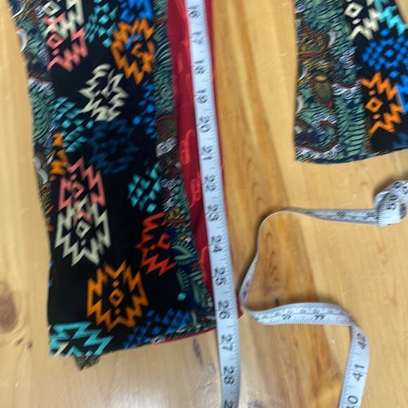 LuLaRoe Tall & Curvy bundle of 3 - Picture 15 of 15